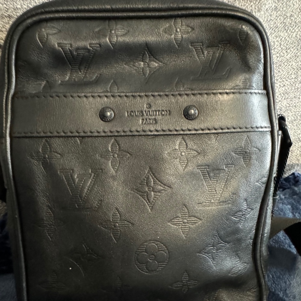 Louis Vuitton Danube 21